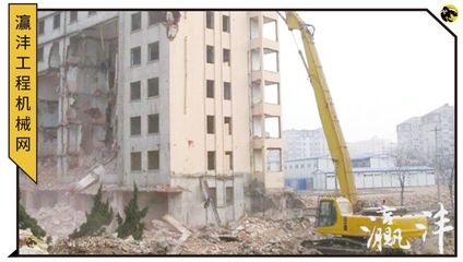 挖掘机改装那些事 挖机到底可以“变身”哪几种？——建筑物拆除作业